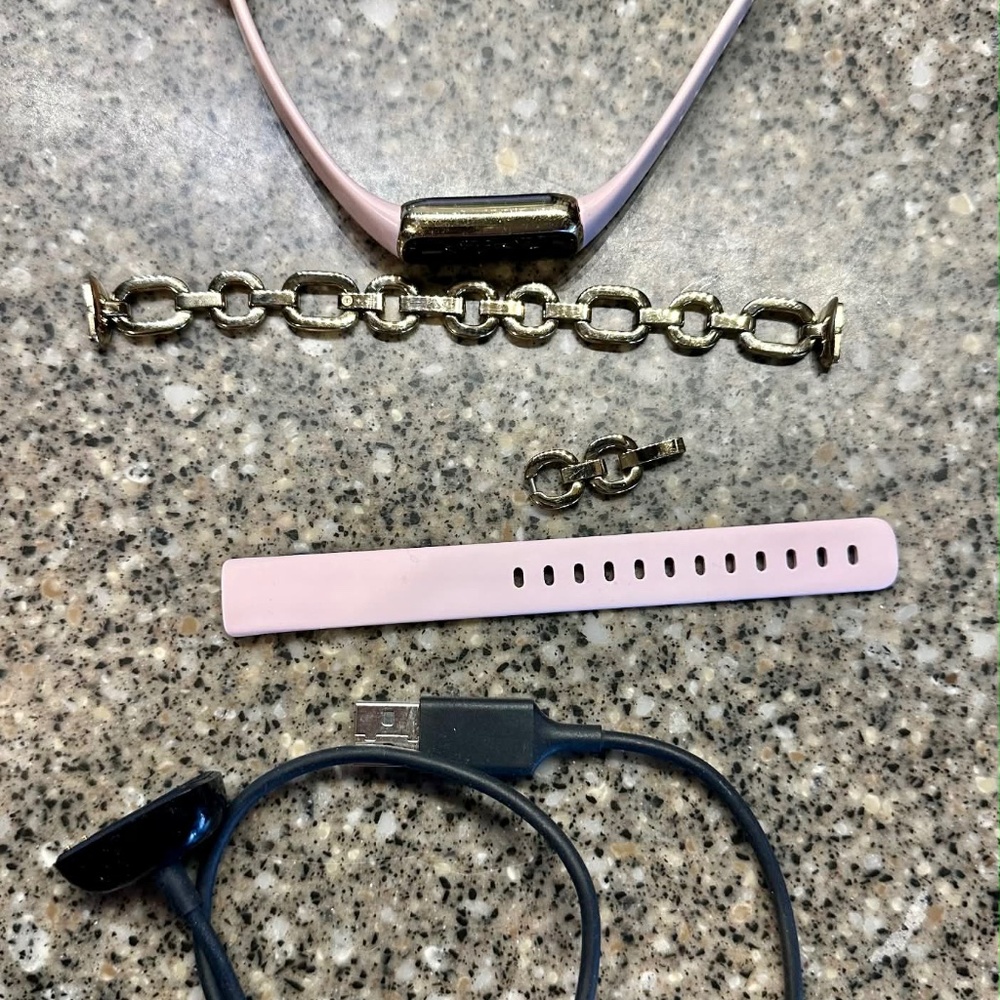 Fitbit Luxe Gorjana edition set